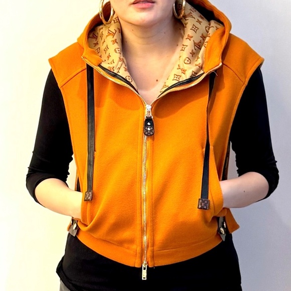 Rare Louis Vuitton Wool Monogram sleeveless hoodie jacket in Pumpkin L $3600 - Picture 1 of 10